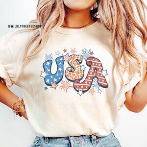 NEW Retro USA American Flag July 4th Fourth Of July Crewneck Graphic Tee Shirt